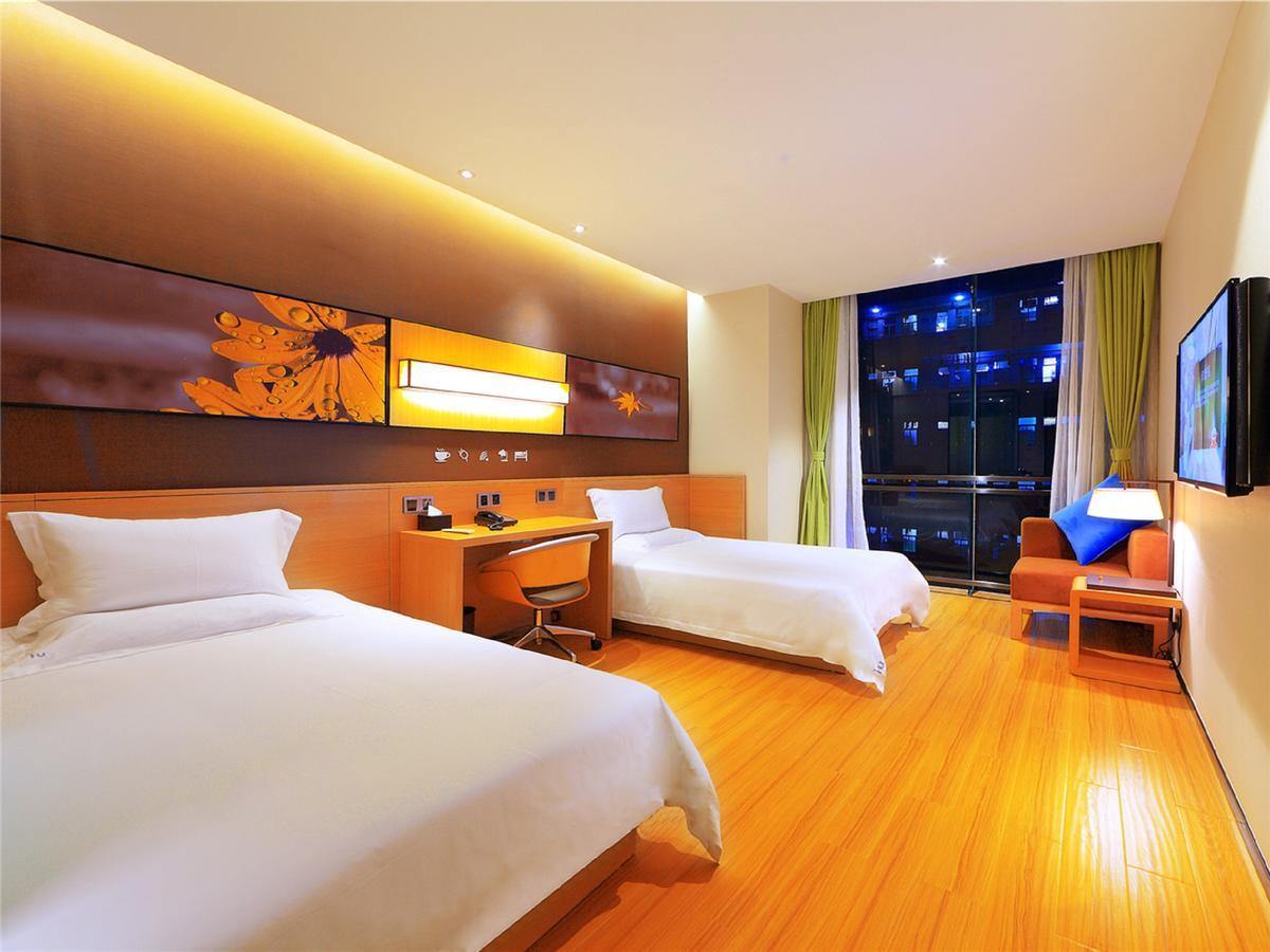 Iu Hotel Shanxi Da Hospital Тайюань Экстерьер фото